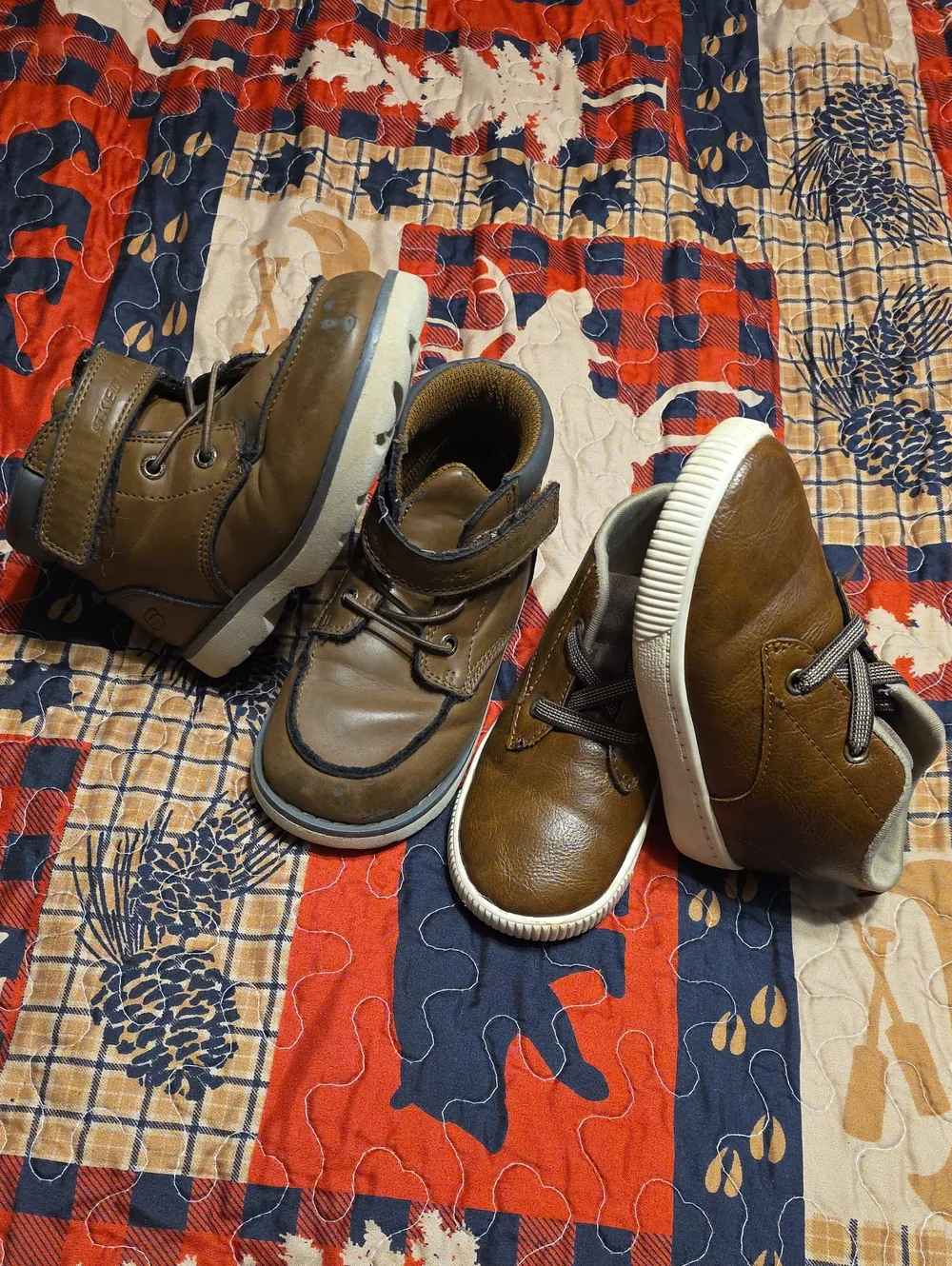 skechers & carters classic brown